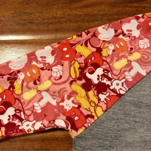 Lula Roe Girls Disney Mickey Mouse Baseball Three Quarter Sleeved Shirt Size 2 - Picture 2 of 7